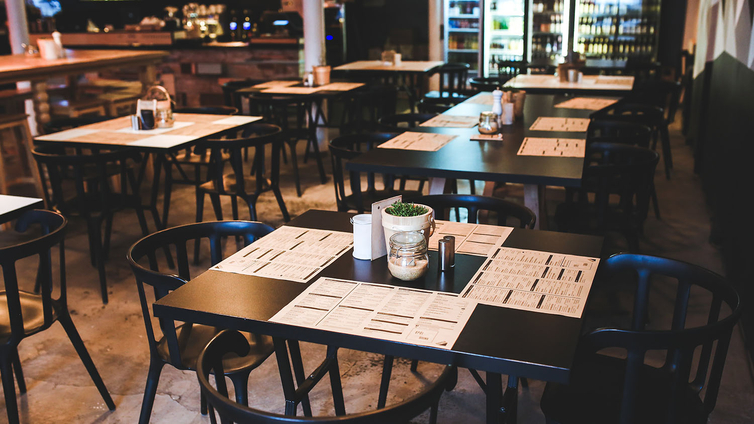 restaurant-food_0005_pexels-kaboompics-com-6267